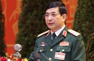 Bo Truong Phan Van Giang 08304807