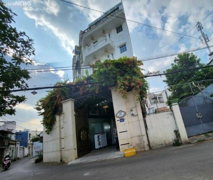 5ba3c607c64a2f14765b