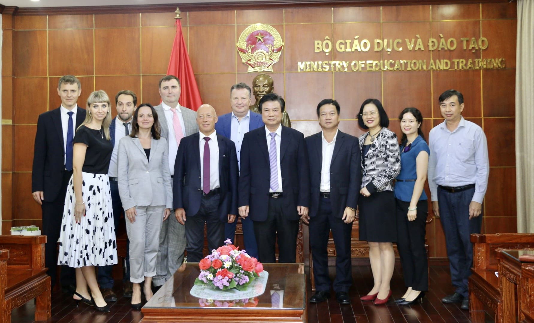Tìm Hiểu Về Vụ Hợp Tác Quốc Tế Bộ Giáo Dục [2023]