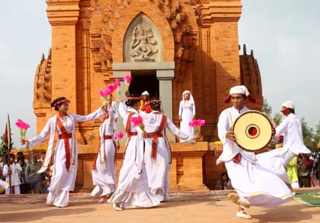 chế độ mẫu hệ là gì