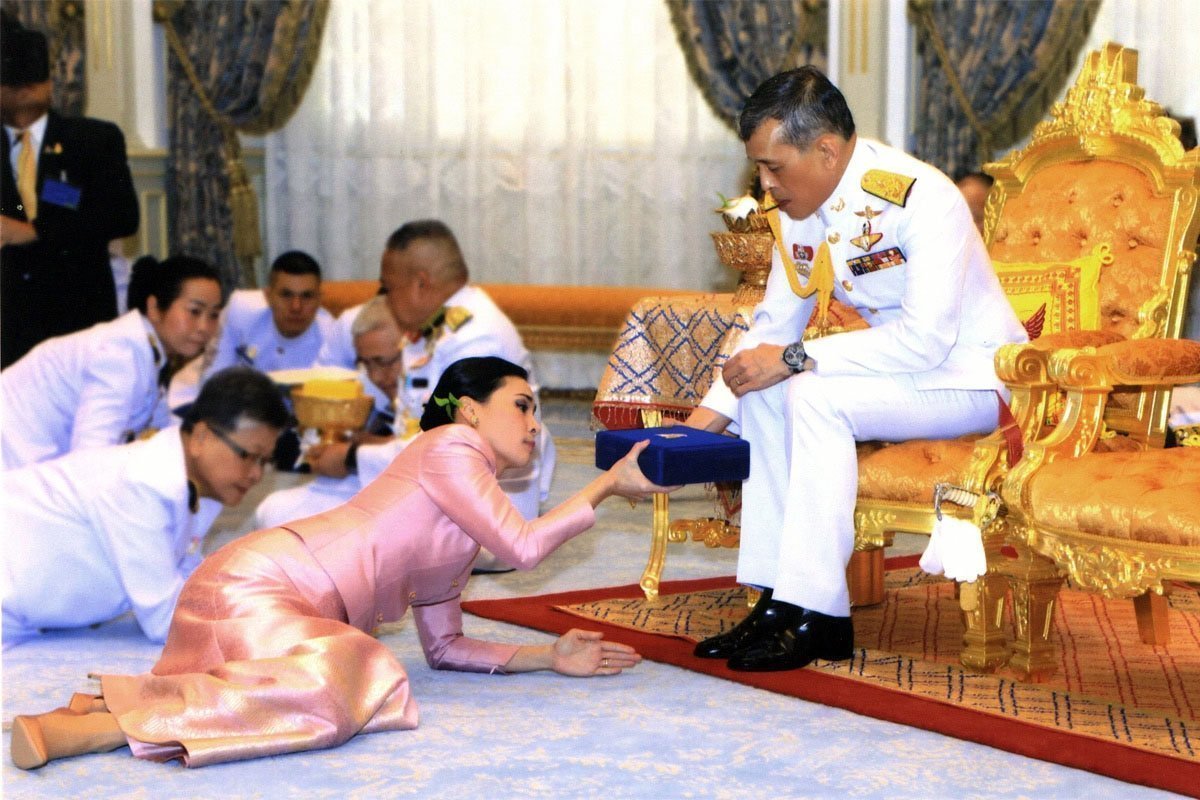 Các Nước Quân Chủ Lập Hiến ở Đông Nam Á